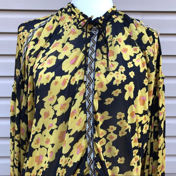 EUCFree People Love Letter Floral Print Tunic - Picture 11 of 16